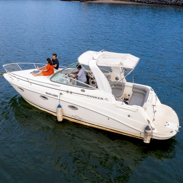 Rinker Yacht in Goa